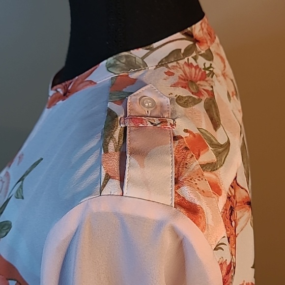CALVIN KLEIN Botanical Roll-Sleeve Utility Blouse, Size Small - Picture 7 of 14